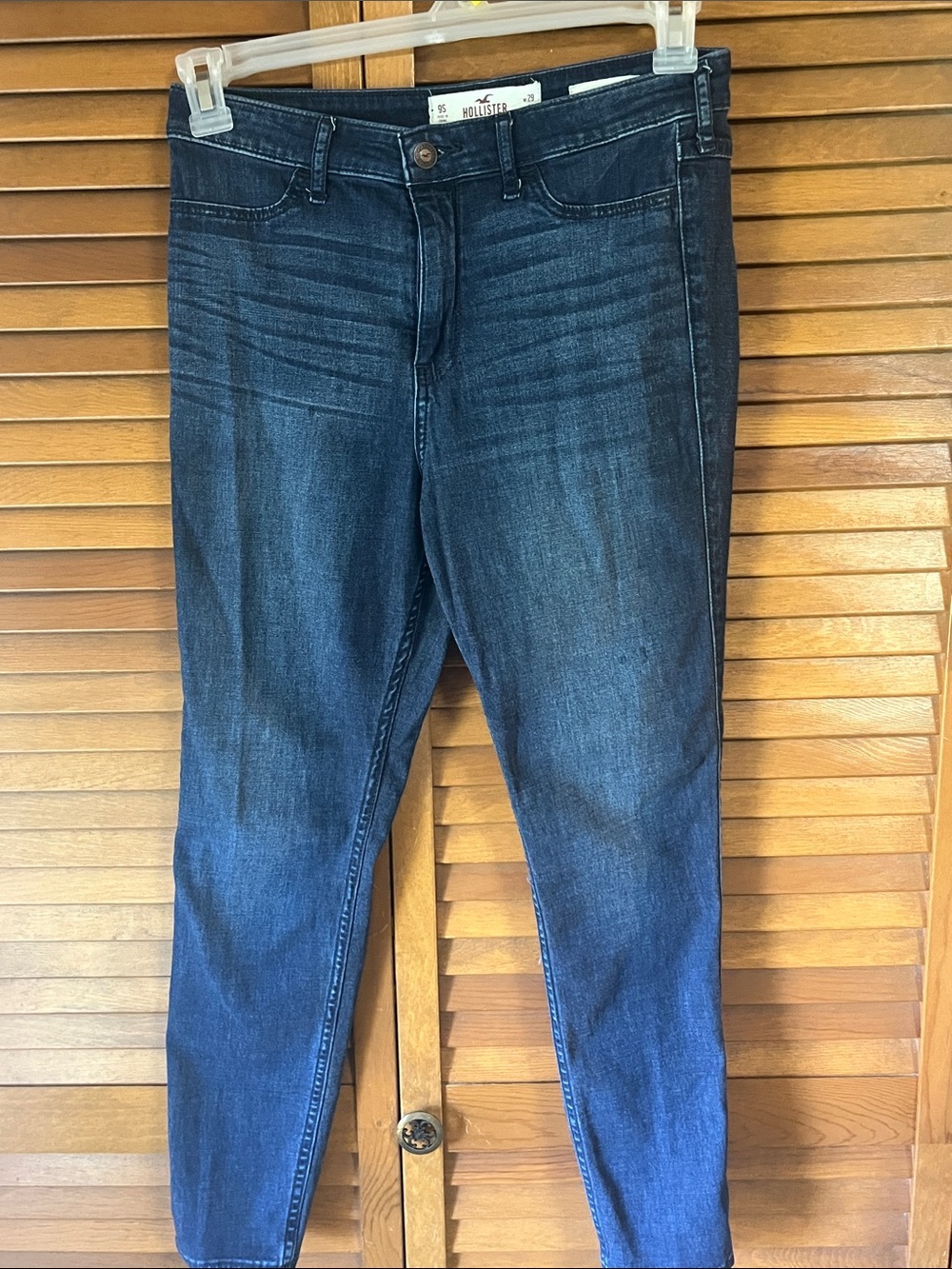 Hollister Ladies Dark Indigo Skinny Jean's high rise w29 L29